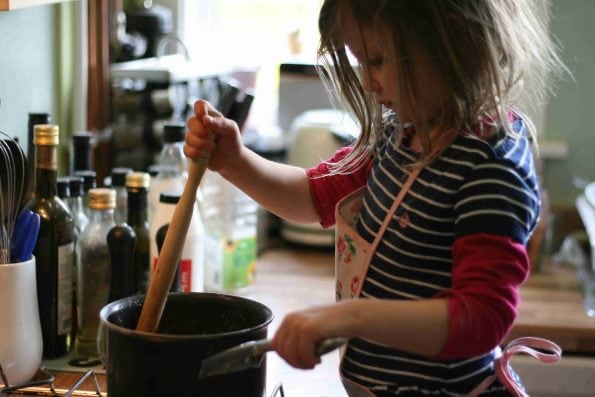 making caramel for millionaires shortbread