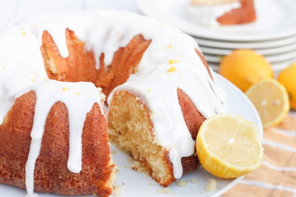 lemon bundt cake on a serving plate.