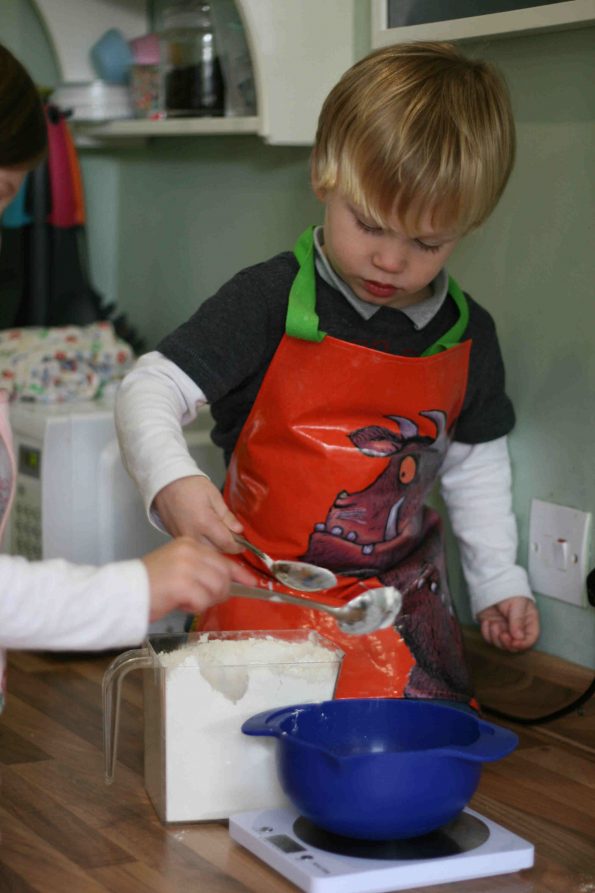 kids measuring flour