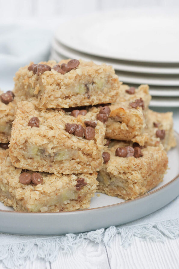 banana oatmeal bars on a serving plate.