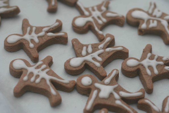 halloween skeleton biscuits