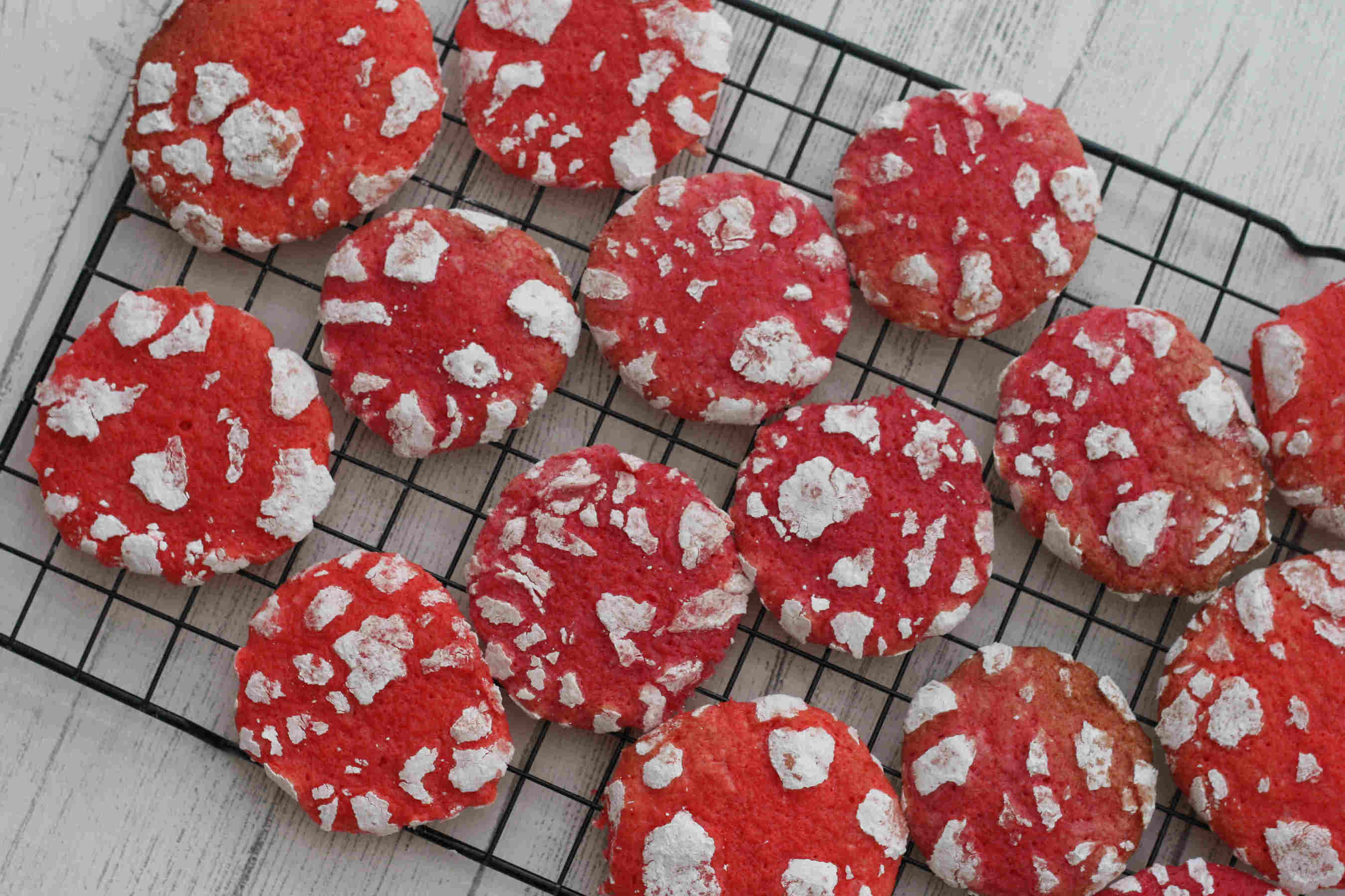 valentines day crinkle cookies