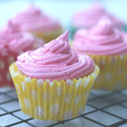 Easy cupcake recipe for kids | Cooking with my kids