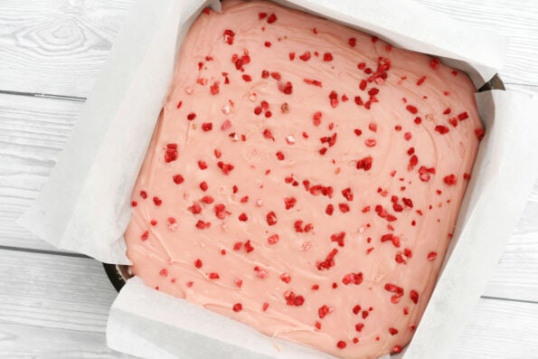 strawberry fudge decorated with freeze dried strawberries