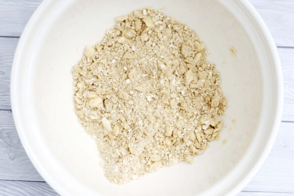 crumble topping in a bowl
