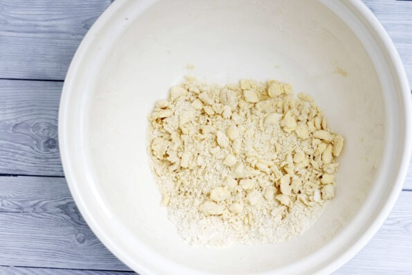 butter and flour rubbed together in a bowl