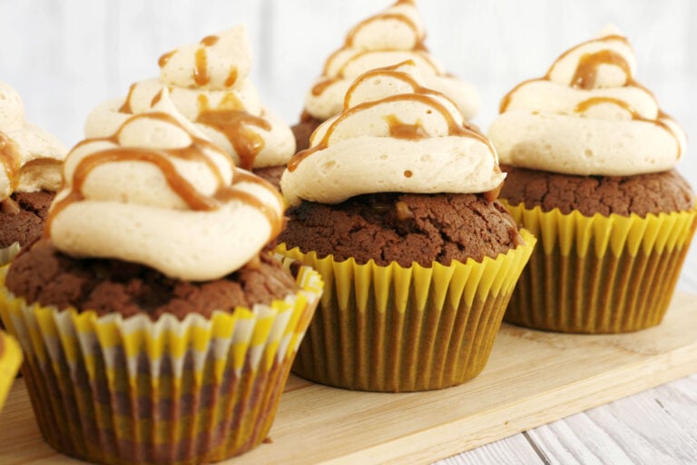 Chocolate caramel cupcakes Cooking with my kids