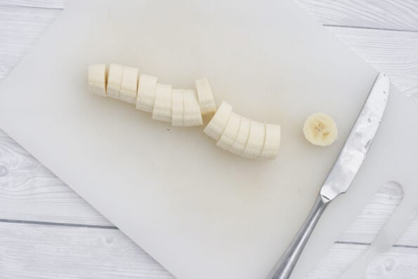 banana cut into slices.
